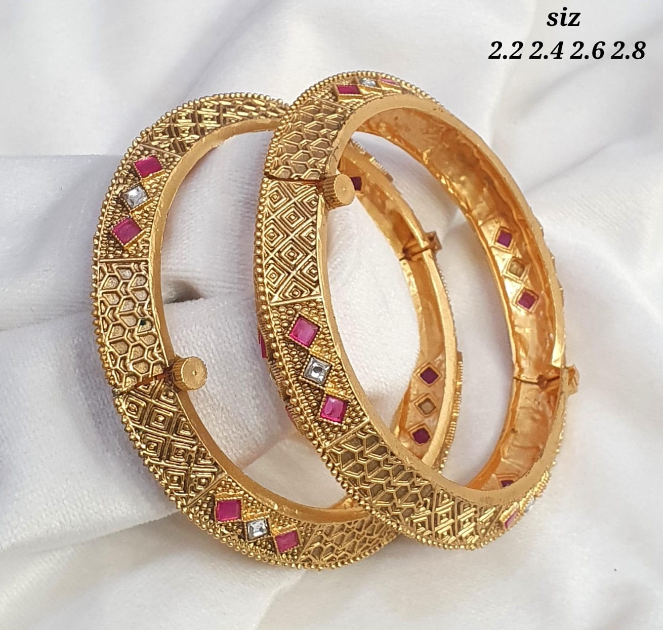 Pakistani Traditional Wedding Collection Bangles