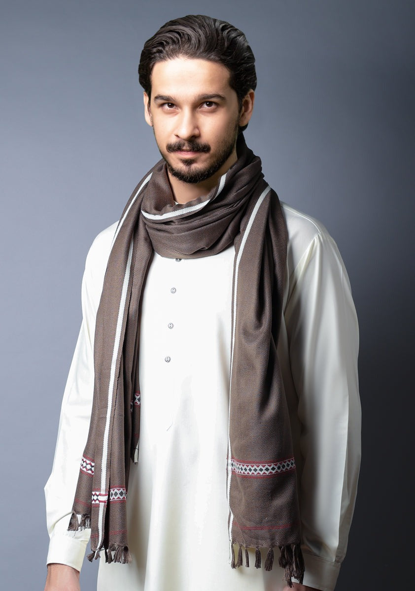 Amir Adnan's traditional men's woolen shawls