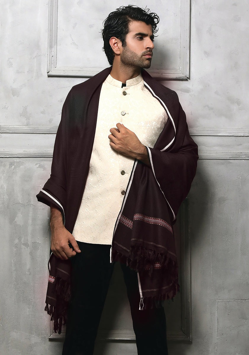 Amir Adnan's traditional men's woolen shawls