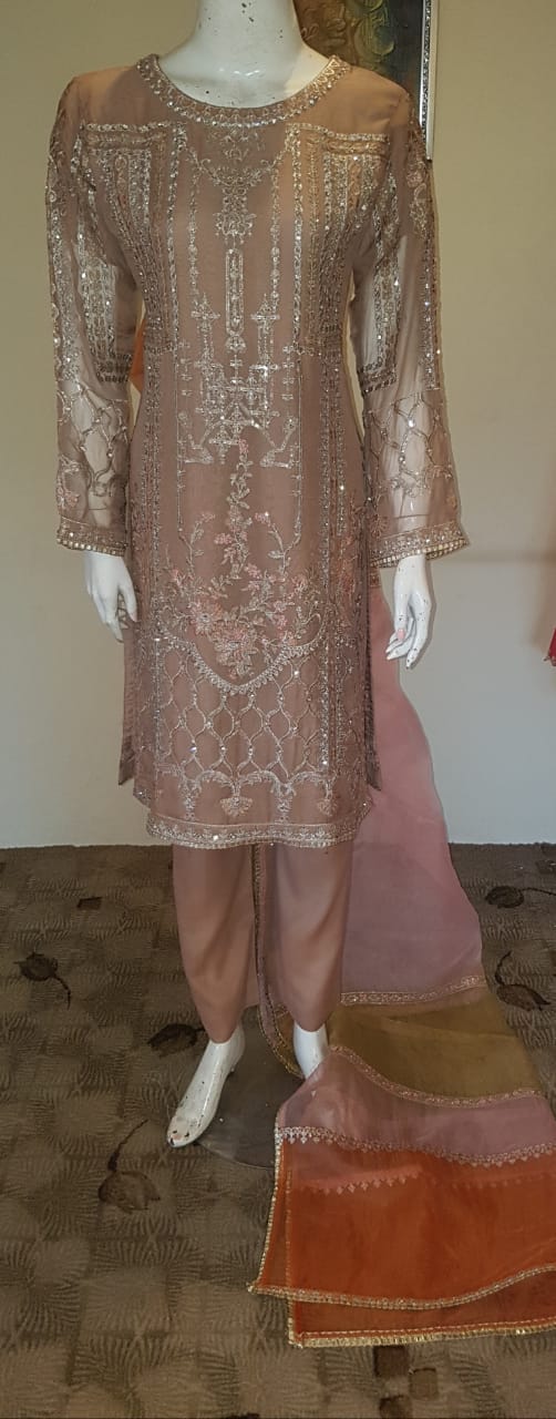 Tea Pink Chiffon 3-Piece Suit